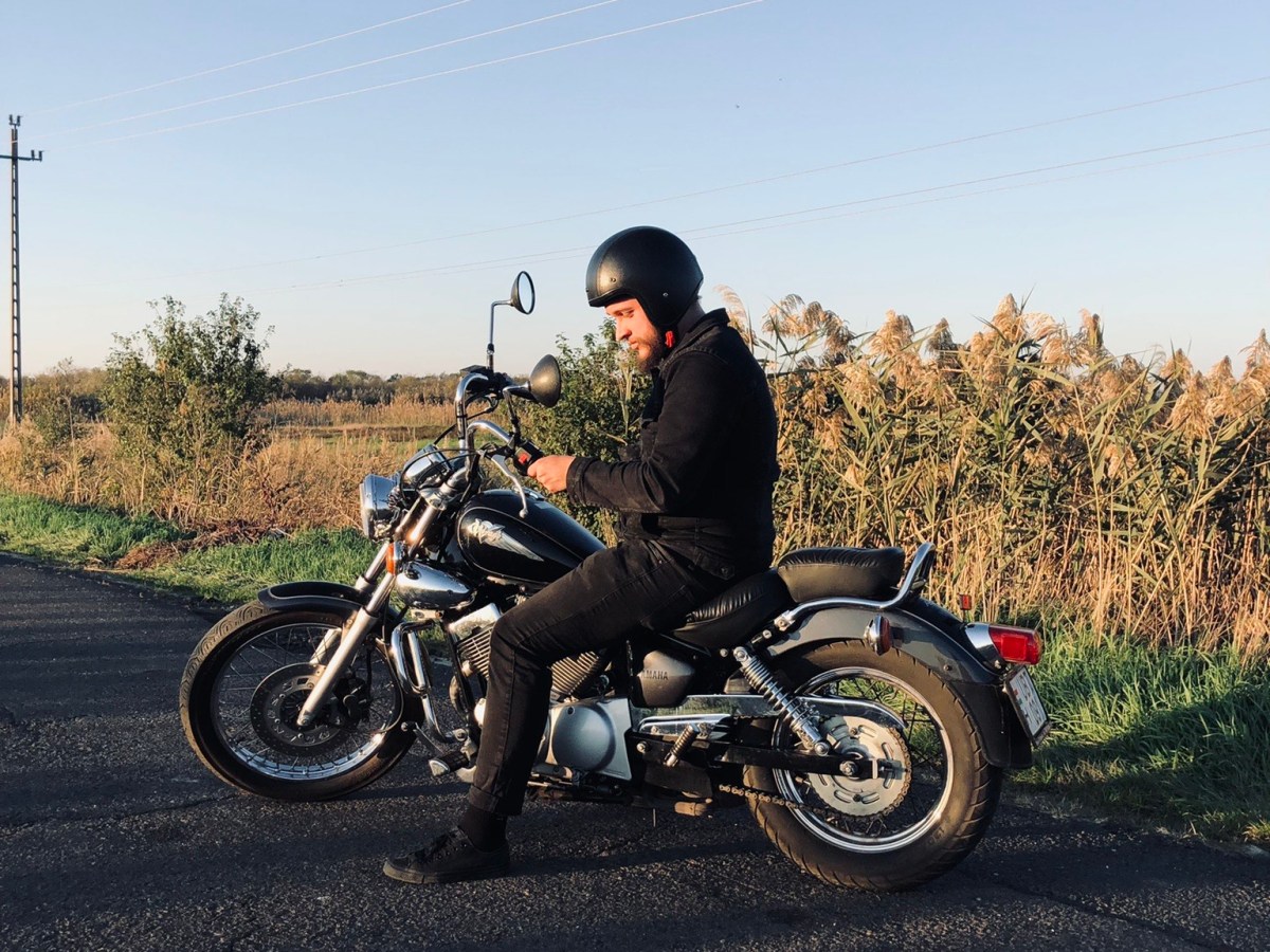 Metrum // a véletlen&nbsp;beemelése