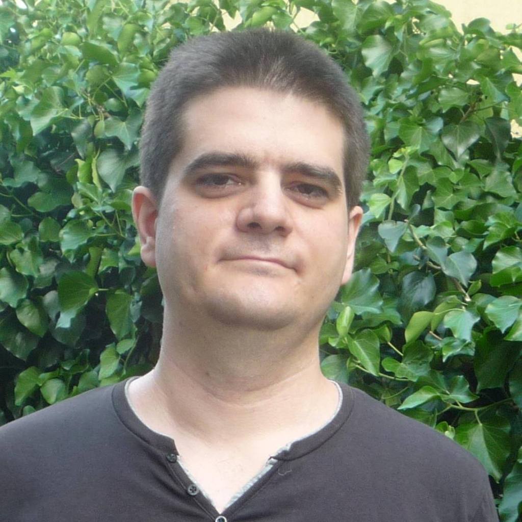 Figyelő // Édesapámhoz