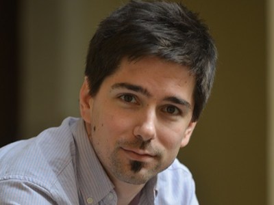 Prizma/Fehér Renátó